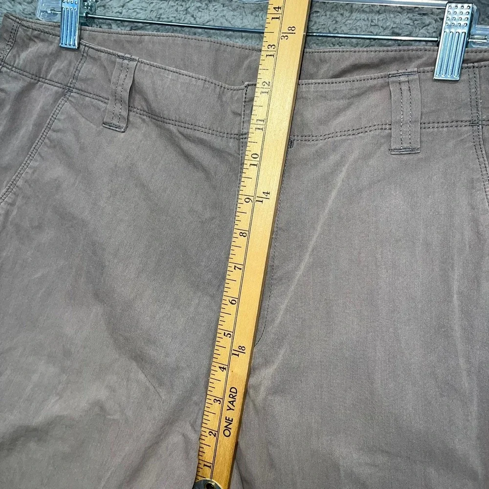 The North Face Cargo Shorts Men's Size 34 x 12 Brown Nylon Blend Utility Pockets